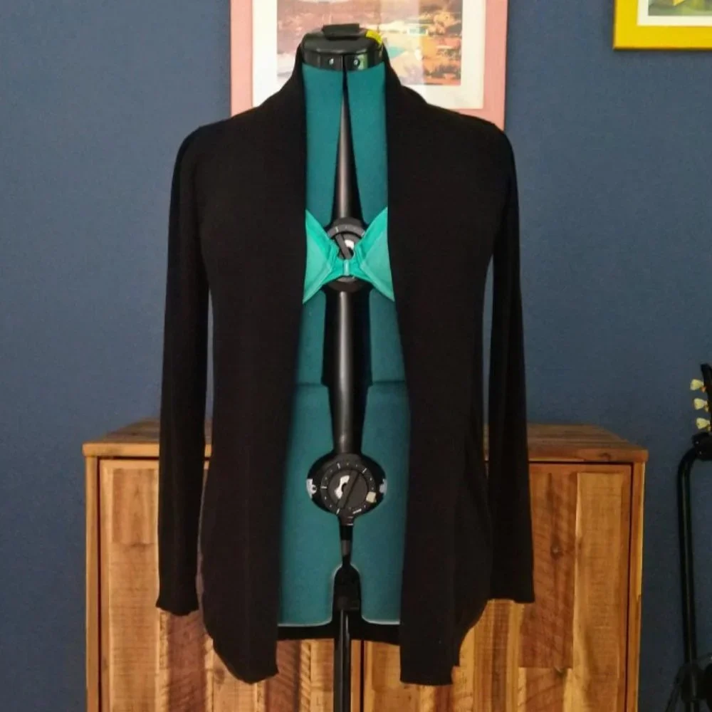 SOFT Knit Cardigan from Mango. COZY. VERY black. - Picture 1 of 7